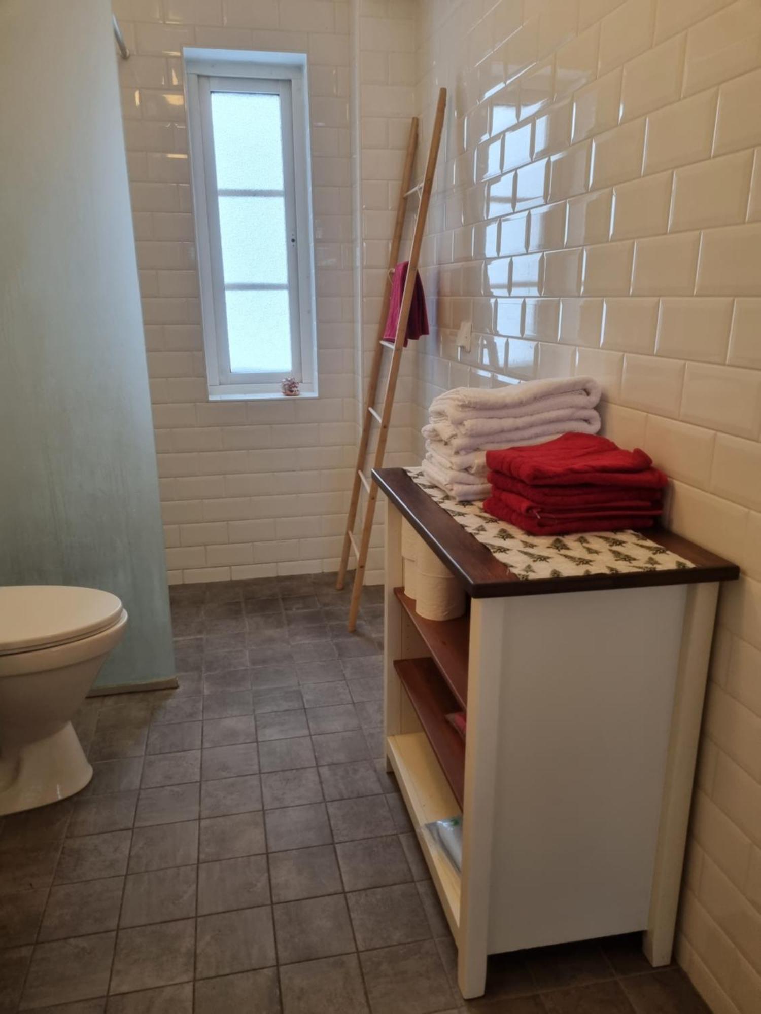 Saellinge House - Cozy Villa With Fireplace And Garden Close To أوبسالا المظهر الخارجي الصورة