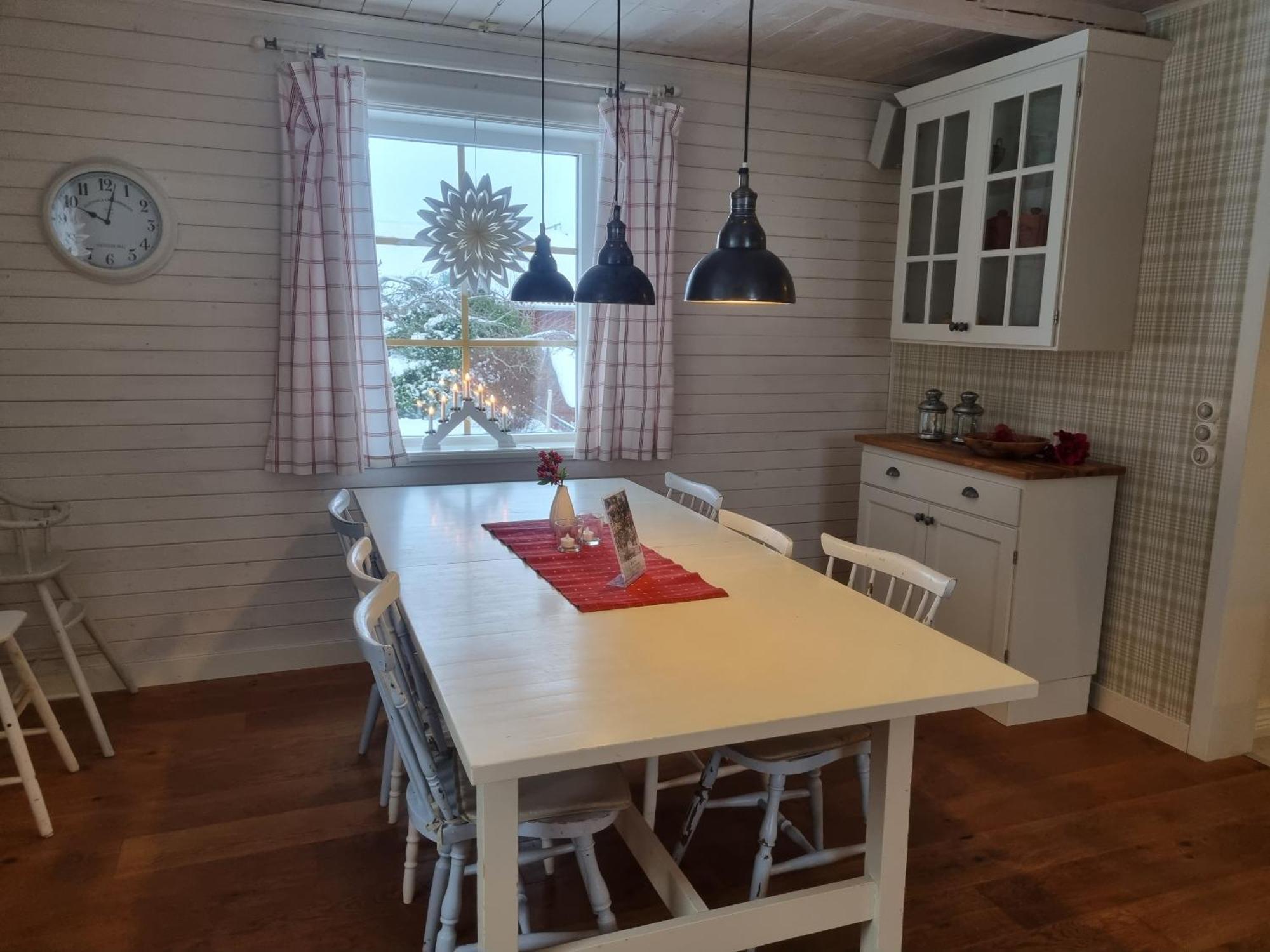 Saellinge House - Cozy Villa With Fireplace And Garden Close To أوبسالا المظهر الخارجي الصورة